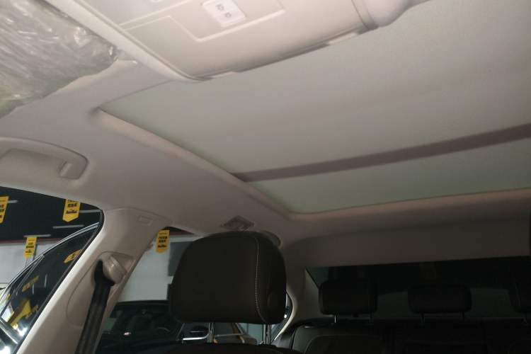 Used Volkswagen Magotan 2020 330TSI DSG Leading Model
