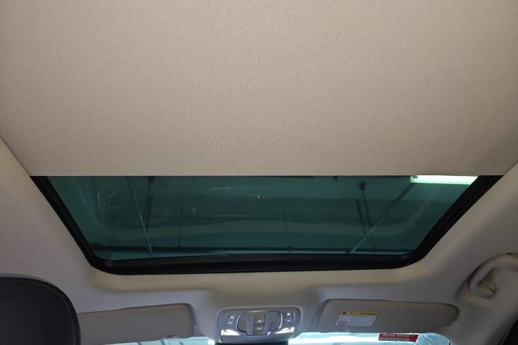 Used Roewe D7 2023 EV 510km Rear-Drive Flagship Edition
