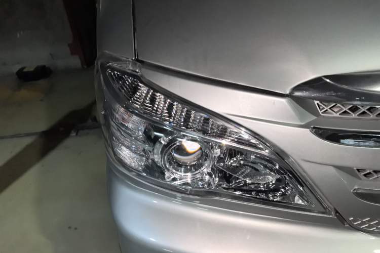 Used Jinbei Grace 2015 2.0L Classic Edition Standard Model Long Wheelbase 7/9 Seats