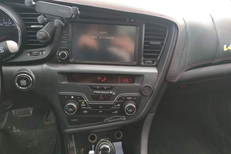 Used Kia K5 2011 2.0L Automatic GLS