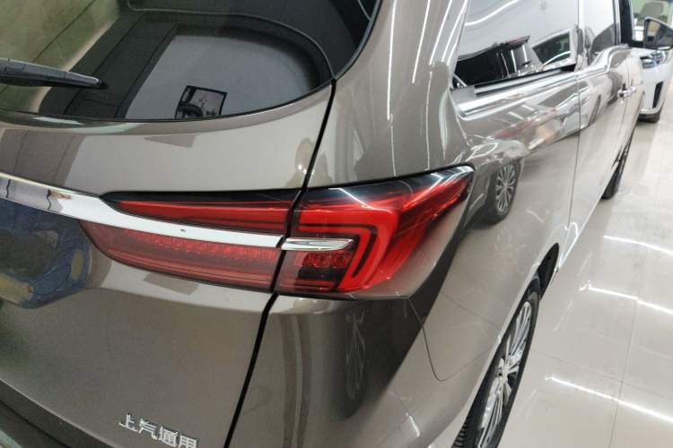 Used Buick GL8 2022 Land Business Class 652T Luxury Model
