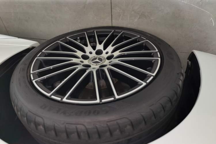 Used Mercedes-Benz C-Class 2023 Second Facelift C 260 L Sport Edition
