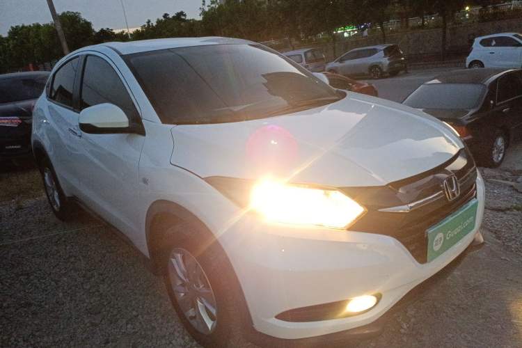 Used Honda Vezel 2017 1.5L CVT 2WD Comfort Model