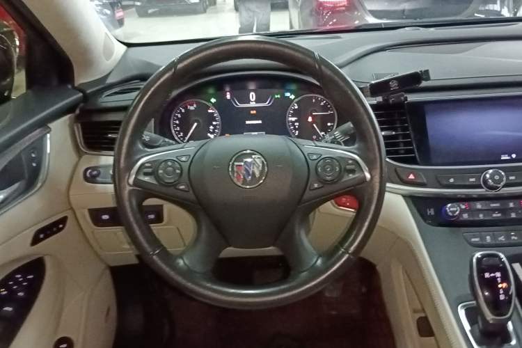 Used Buick LaCrosse 2020 Avenir Avia Flagship Model
