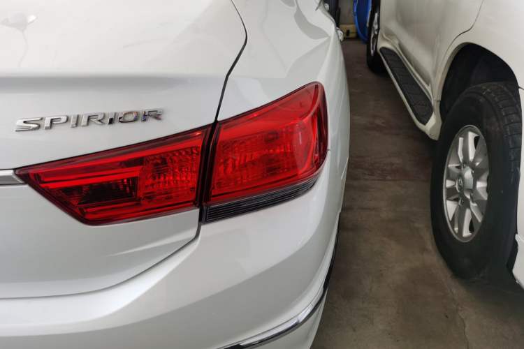 Used Honda Spirior 2017 2.0L Classic Edition
