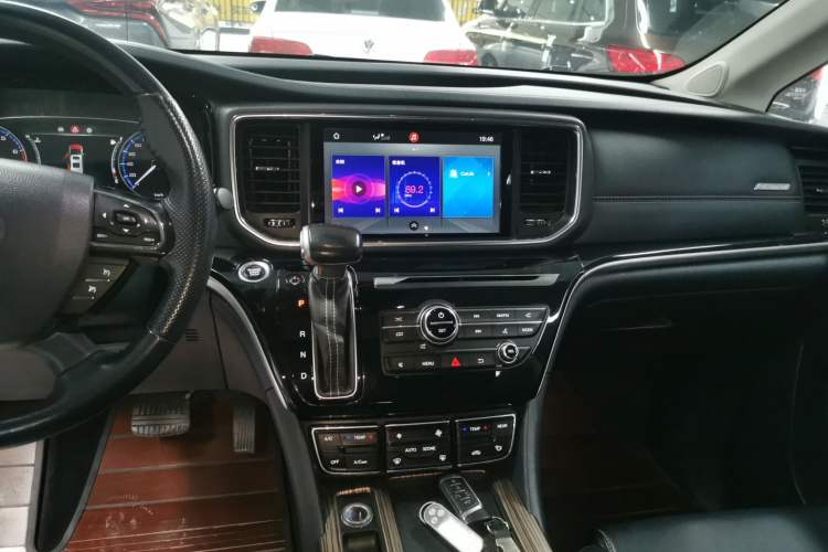 Used GAC Trumpchi M8 2018 320T Luxury Edition
