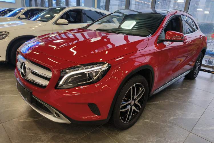 Used Mercedes-Benz GLA 2016 GLA 220 4MATIC Fashion Edition
