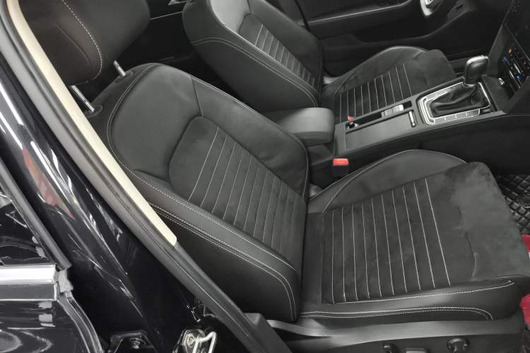 Used Volkswagen Magotan 2020 330TSI DSG Luxury Edition
