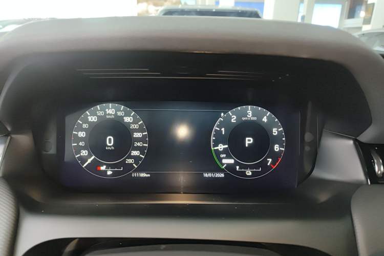 Used Land Rover Discovery Sport New Energy 2022 Facelifted P300e Plug-in Hybrid Electric Version
