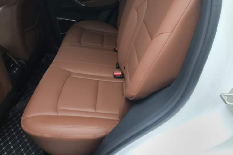 Used Geely Auto Emgrand X7 Sport 2021 1.8TD DCT Two-Wheel Drive Asian Games Edition