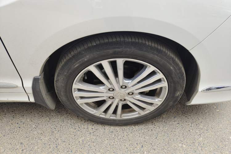 Used Honda Elysion 2016 2.4L Style Edition
