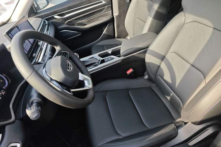 Used Geely Auto Emgrand 2023 4th Generation Champion Edition 1.5L CVT Prestige Model