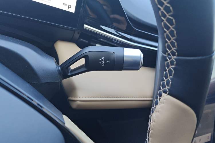 Used  L6 2023 60km PLUS