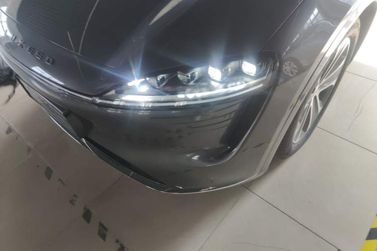 Used Hima Luxeed R7 2024 All-Electric 802 km Max