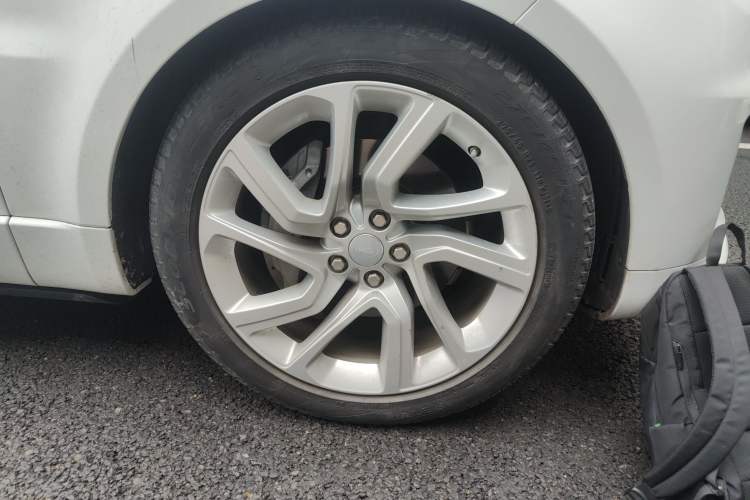 Used Land Rover Range Rover Sport 2020 3.0 L6 HSE DYNAMIC