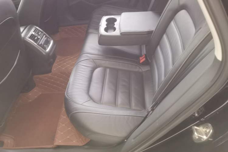 Used Volkswagen Passat 2017 330TSI DSG Luxury Edition
