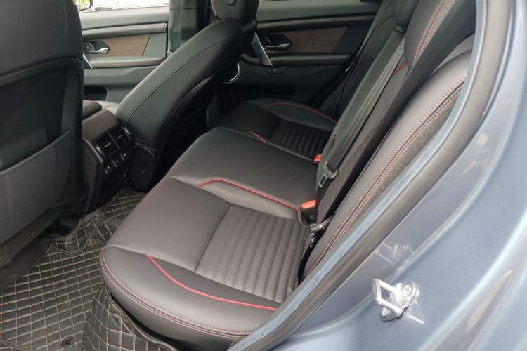 Used Land Rover Discovery Sport New Energy 2021 P300e Performance Tech Edition
