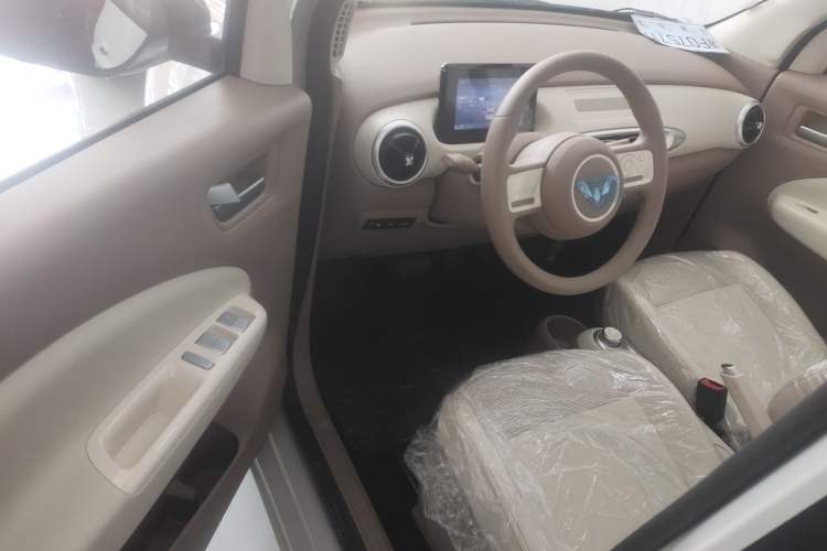 Used Wuling Hongguang MINIEV 2025 Four-Door Version Advanced Edition