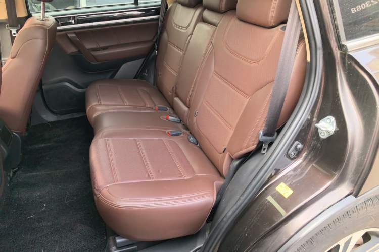 Used Yema T70 2016 Upgraded Model 1.8T CVT Flagship Edition
