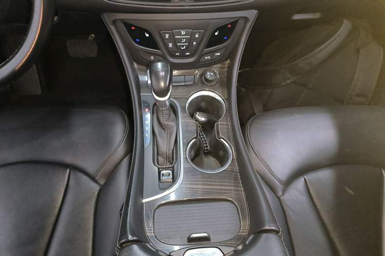 Used Buick Envision 2020 20T Two-Wheel Drive Elite Version
