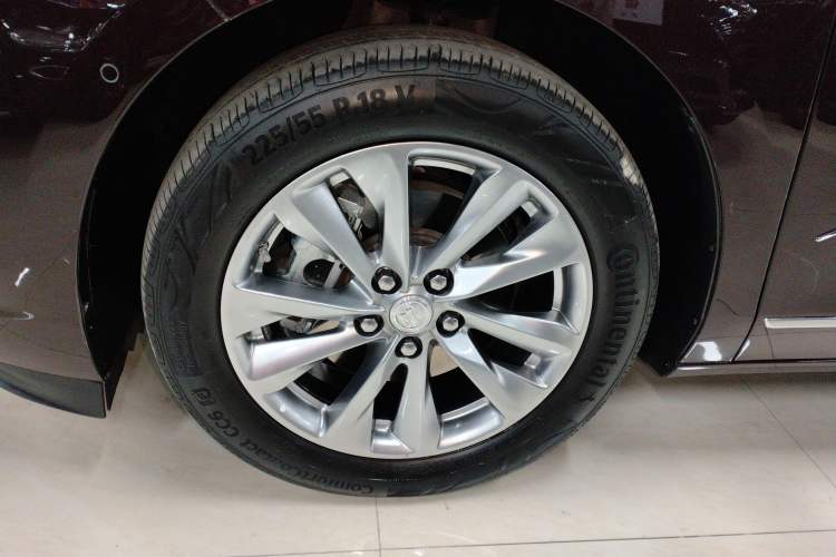 Used Buick GL8 2020 Avenir Avia 7-Seater Deluxe Edition
