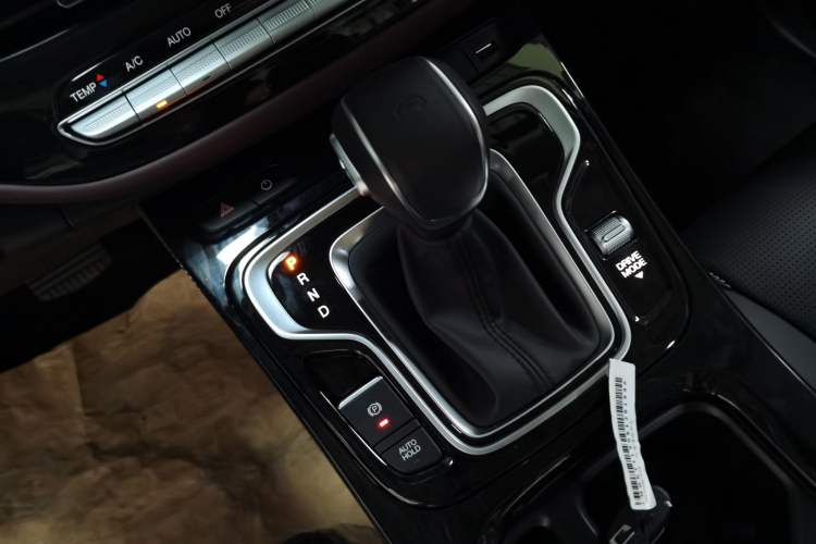 Used GAC Trumpchi M6 2023 PRO 270T DCT Luxury Edition
