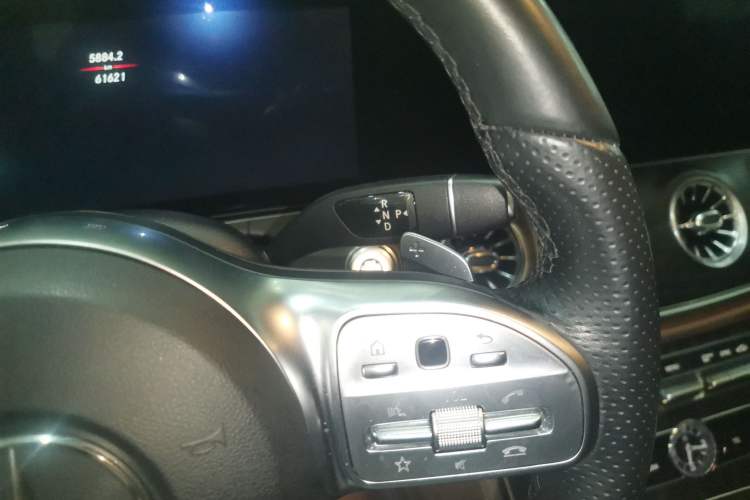 Used Mercedes-Benz E-Class 2019 Restyled E 300 L Sporty and Stylish Edition
