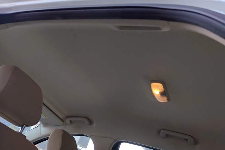 Used Ford Escort 2015 1.5L Manual Comfort Model
