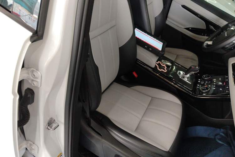 Used Land Rover Range Rover Evoque 2020 249 PS R-DYNAMIC S Sport Edition
