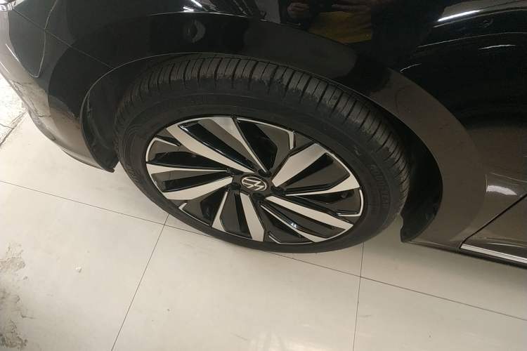 Used Volkswagen Passat 2024 380TSI Elite Edition
