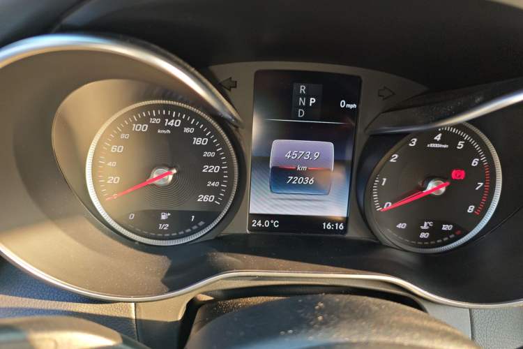 Used Mercedes-Benz GLC 2017 GLC 200 4MATIC
