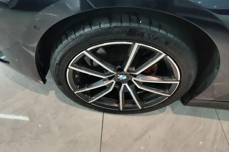 Used BMW 3 Series 2023 325Li M Sport Package