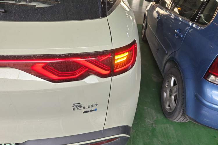 Used BYD Yuan UP 2025 Intelligent Driving Version 401 km Leading Edition
