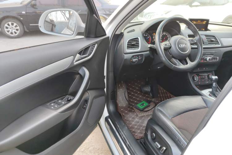 Used Audi Q3 2018 30th Anniversary Edition 30 TFSI Fashion Model
