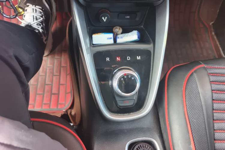 Used Baojun 510 2017 1.5L Automatic Fashion Model