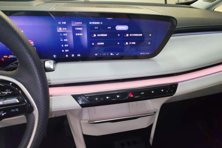 Used Buick GL8 New Energy 2024 Lu Zun Luxury Edition 7-Seater
