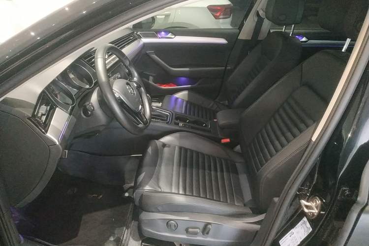 Used Volkswagen Magotan 2019 280TSI DSG Leading Model China VI Standard
