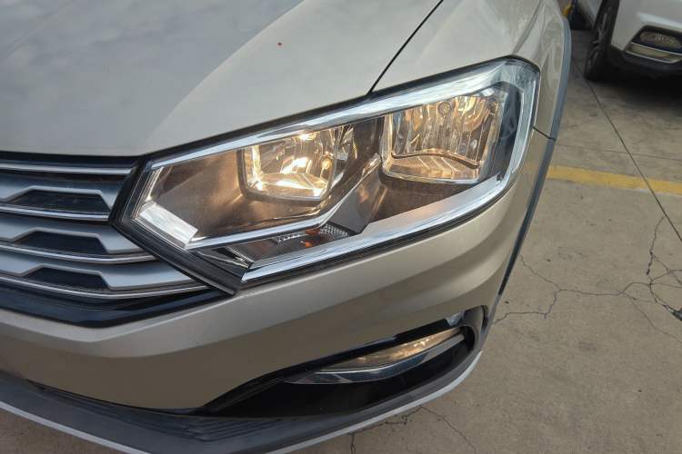 Used Volkswagen C-TREK 2018 1.5L Automatic Comfort Model
