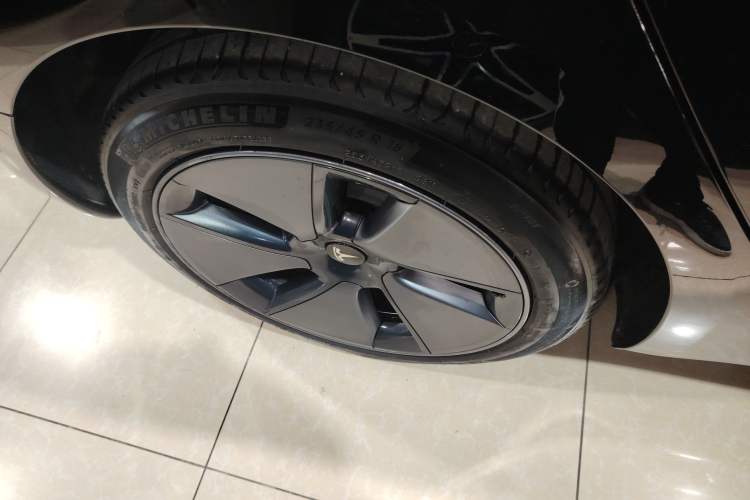 Used Tesla Model 3 2022 Rear-Wheel-Drive Version
