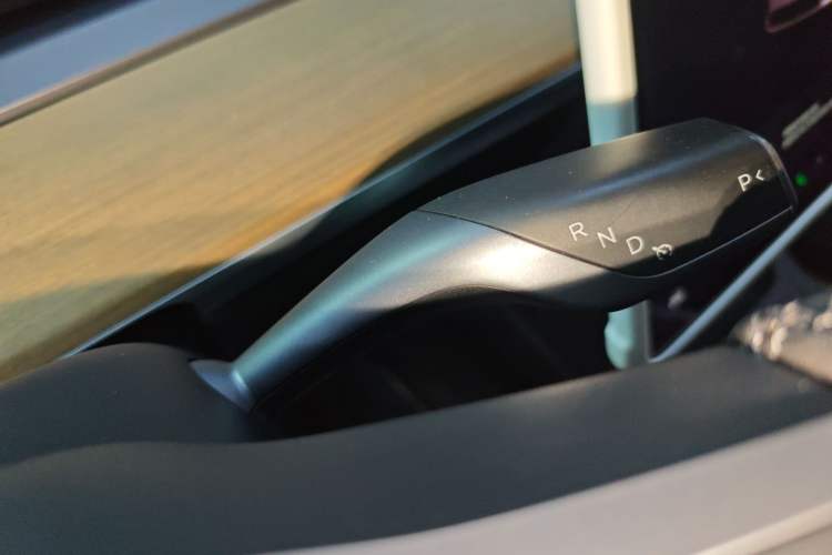 Used Tesla Model Y 2022 Rear-Wheel-Drive Version