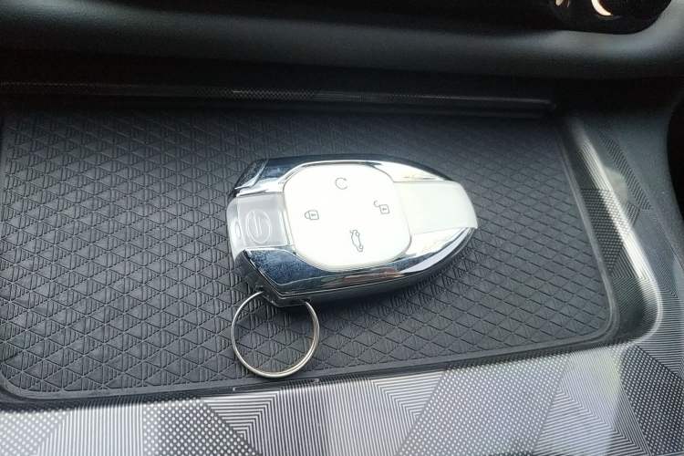 Used GAC Trumpchi EMPOW 2024 270T DCT Yingbao R-Style Edition
