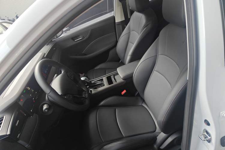 Used Roewe i5 2023 1.5L CVT Luxury Edition