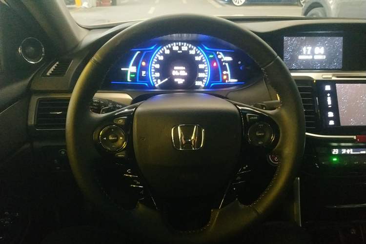 Used Honda Accord 2016 Hybrid 2.0L Rui Ling Edition
