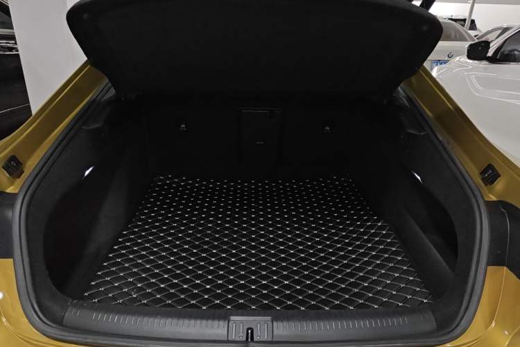 Used Volkswagen FAW-Volkswagen CC 2020 330TSI Glamour Edition China VI Standard