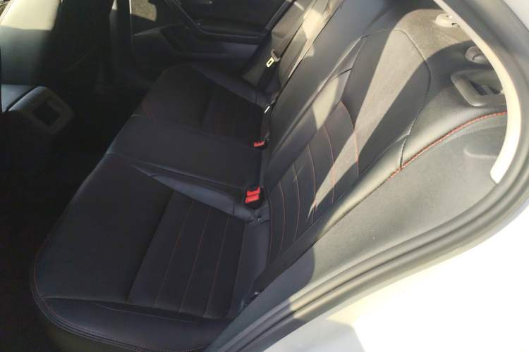 Used Volkswagen Lamando 2019 230TSI DSG Fashion Edition China VI