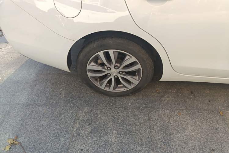 Used Buick GT 2018 18T Automatic Elite Model