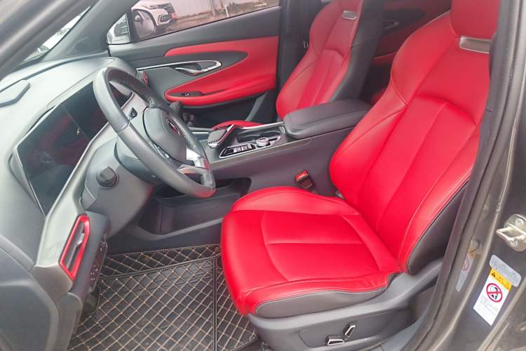 Used Changan UNI-T 2020 1.5T Prestige Version