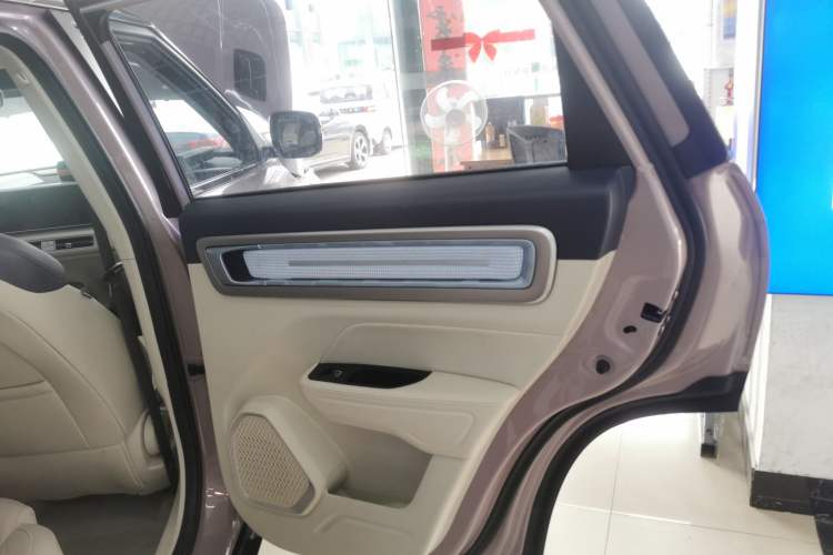 Used Geely Auto icon 2025 Linglong 1.5TD Ruyi Edition
