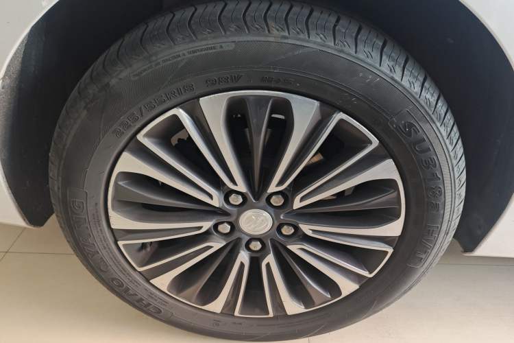 Used Buick GL8 2021 ES Land Cruiser 653T Flagship Model
