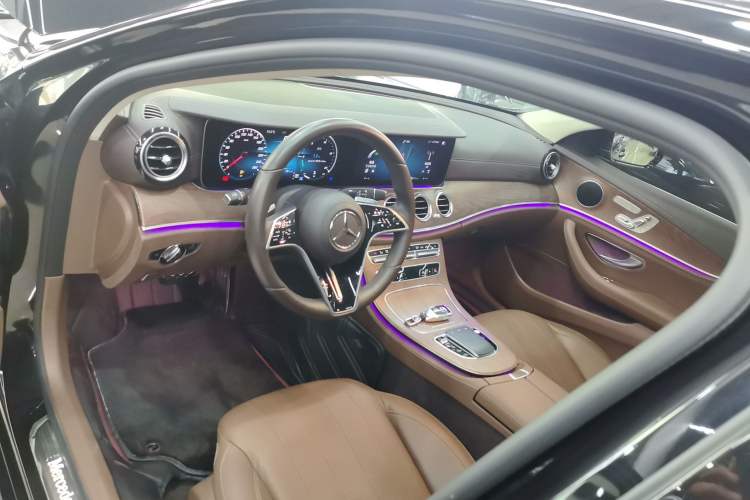 Used Mercedes-Benz E-Class 2023 Updated E 300 L Fashion Edition
